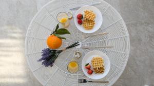 CIUDAD ANTENA blue sky apartment