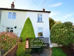 Charnwood Cottage - Brading