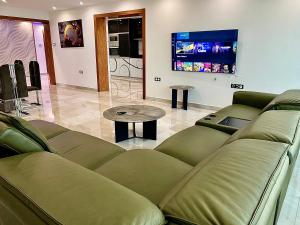 T5 230m carrés avec suite et vue sur mer