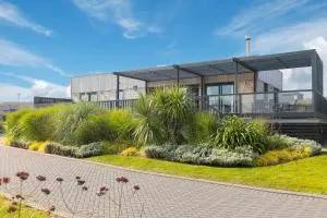 Magnolia - Portreath