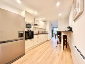 Entre deux Rives - Vue sur la Ville - Spacieux