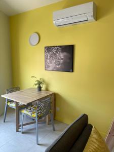 Appartements Studio du faubourg : photos des chambres