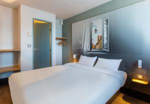 Hotels B&B HOTEL CHATEAUROUX Aeroport : photos des chambres