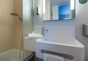 Hotels B&B HOTEL CHATEAUROUX Aeroport : Chambre Double