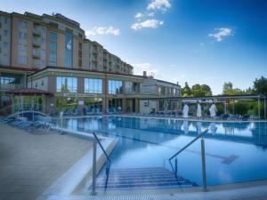 KAROS WELLNESS HAPPINESS & LIFESTYLE APARTMAN