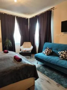 Veludo Apartments - 斯潘尼亚多利纳