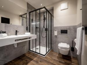 The Residence by Regina