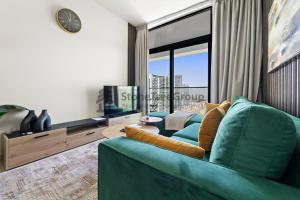 High-Floor and Spacious 1BR at Binghatti Emerald