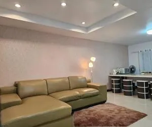 ทาวเฮ้าส์ทั้งหลังใกล้สนามบินดอนเมือง 15 นาที - Ban Wat Pho Thong