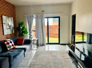 Suburban Suites at Indlou - Randjesfontein