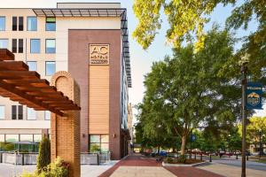 AC Hotel by Marriott Columbus Downtown - 4hvězdičkové hotely ve městě Columbus