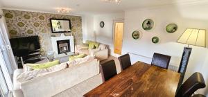 Dochart 3 Bedroom Apartment - Edinburgh