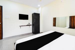 Hotel O Tripura Grand (Near Nexus Mall)