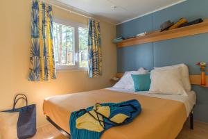 Campings Camping Le Sequoia : photos des chambres