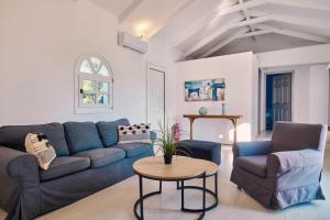 Villa Thalia Periyali