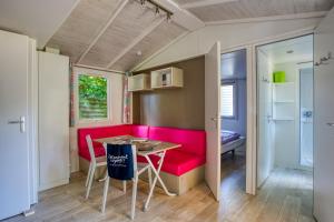 Campings Camping Le Sequoia : photos des chambres
