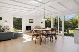 Cozy Holiday Home Near The Isefjord