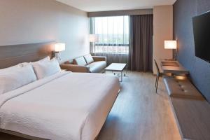 King Room with Sofa Bed room in AC Hotel by Marriott Des Moines East Village