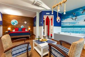 VIP Room with Sea View room in Hotel Kalura