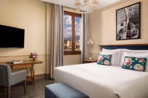 Deluxe Room room in NH Collection Palazzo Gaddi