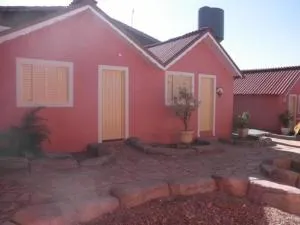 Pousada LN - Caldas Novas - 热河市