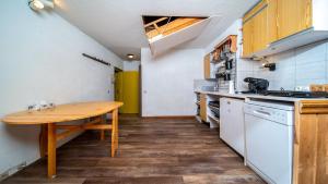 Le Schuss IV 377 - 2P4