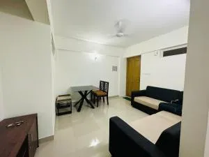 Platinum PAL suits - Nedumbassery