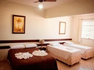 Hotel Pais e Filhos - 圣克鲁斯迪米纳斯