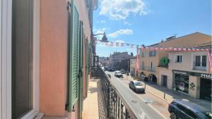 Appartements SWEET Neuf - Climatise - Balcon - Centre ville : photos des chambres