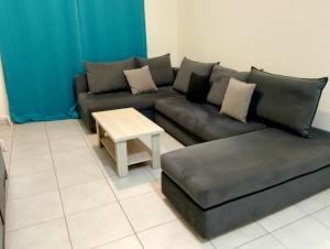 Two bedroom holidays apartment, walking distance to the beach and Harbour