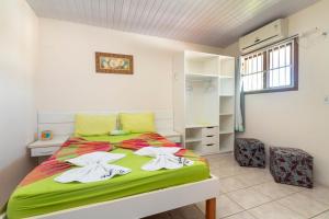 #35-MA - (Refúgio e Mar) Hospedagem em Canto Grande, Bombinhas