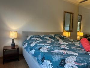 Lovely room, 15 min from center, mountain view