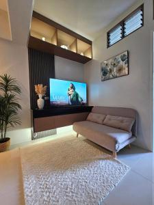 1 Bedroom Pool View - Comfort Luxury - Near Airport in Lapu-Lapu City