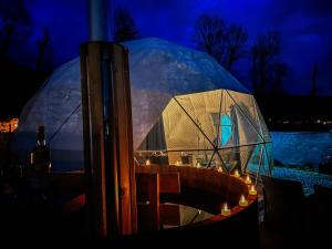 Hideaway Glamping
