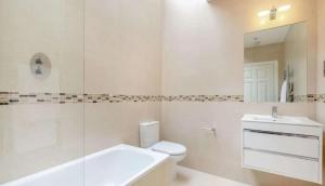 Chic 1 BDR Apartment in Mayfair