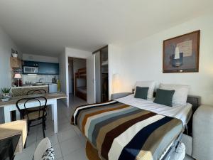 Lécrin bleu - Vue Mer - Wifi - Central