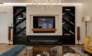 OLD TOWN LUXURY 3bd APARTMENT