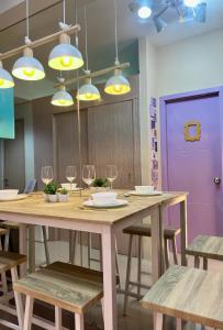 FRIENDS TV Staycation