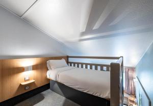 Hotels B&B HOTEL Lille Seclin Unexpo : Chambre Quadruple
