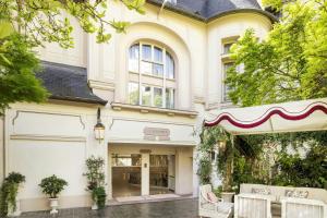 Hotels Renaissance Paris Nobel Tour Eiffel Hotel : photos des chambres