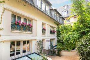 Hotels Renaissance Paris Nobel Tour Eiffel Hotel : photos des chambres