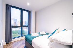 Stunning 2BED Flat in Central Location w Security