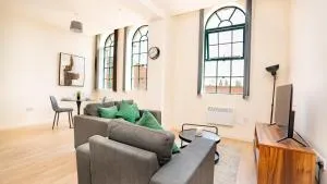 Lovely 1 Bed Apartment in Central Newark - 特伦托河上的纽瓦克