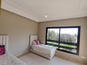 villa duplex piscine sans vis-à-vis