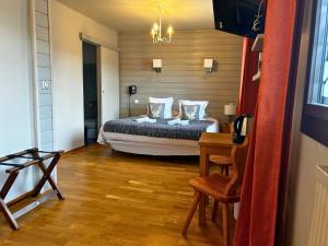 Hotels Hotel La Rencluse : photos des chambres