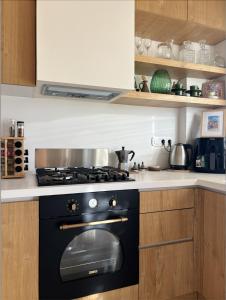 Heart-of-the-city modern flat