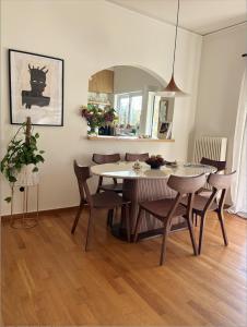 Heart-of-the-city modern flat