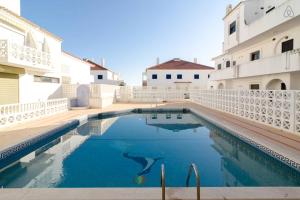 404 - Oura - 2 Bedroom - Sea View