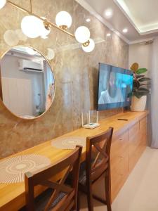 Studio-type Condo with balcony at Style Residences