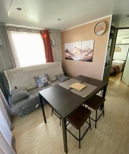 Campings V&B Mobil-Home : photos des chambres